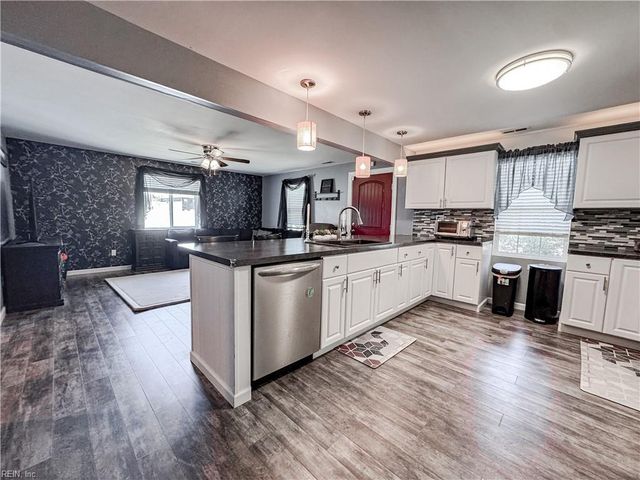 1675 Mount Lebanon AVE, Suffolk, VA 23436