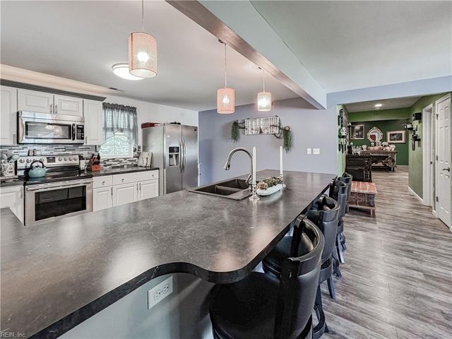 1675 Mount Lebanon AVE, Suffolk, VA 23436