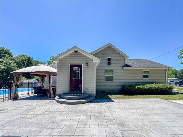 1675 Mount Lebanon AVE, Suffolk, VA 23436