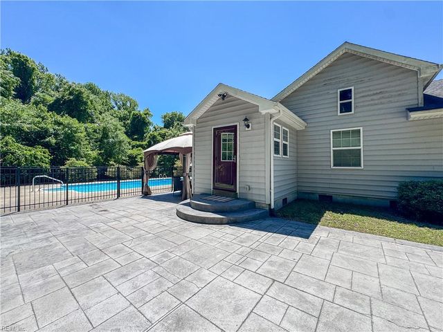 1675 Mount Lebanon AVE, Suffolk, VA 23436
