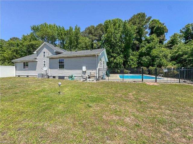 1675 Mount Lebanon AVE, Suffolk, VA 23436