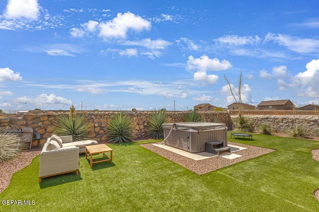 991 HULL Street, El Paso, TX 79928