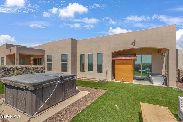 991 HULL Street, El Paso, TX 79928