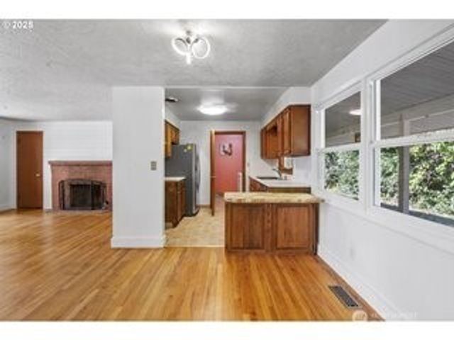 6014 NE 37th Street, Vancouver, WA 98661