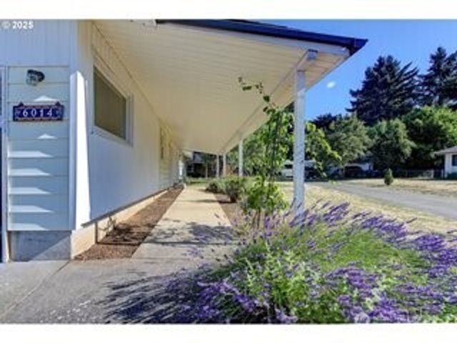 6014 NE 37th Street, Vancouver, WA 98661
