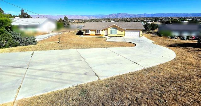 7187 Dalscote, Hesperia, CA 92345