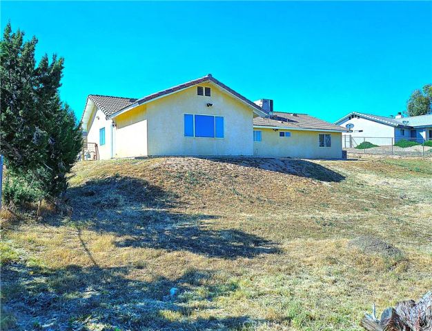 7187 Dalscote, Hesperia, CA 92345