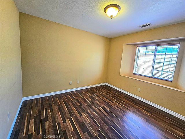 7187 Dalscote, Hesperia, CA 92345