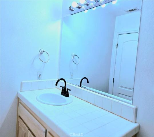 7187 Dalscote, Hesperia, CA 92345