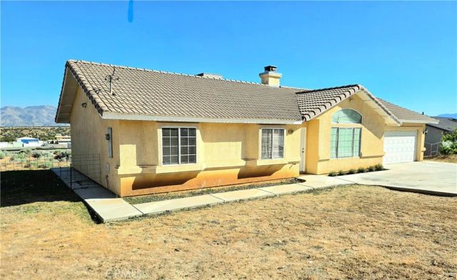 7187 Dalscote, Hesperia, CA 92345