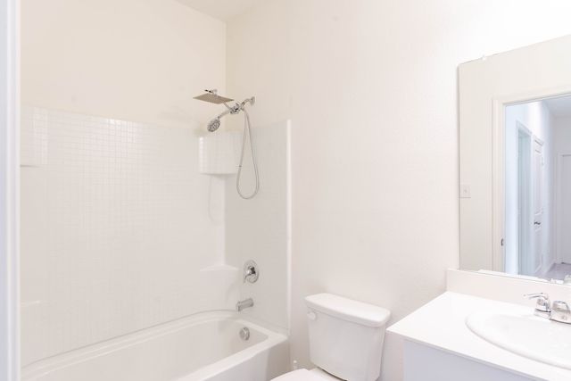 1737 Escondido Drive, Fort Worth, TX 76052