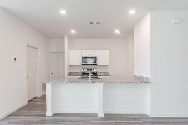 1737 Escondido Drive, Fort Worth, TX 76052