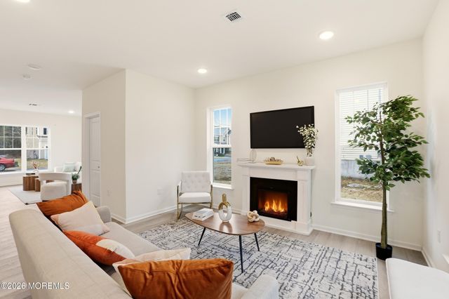 403 First Avenue, Toms River, NJ 08757