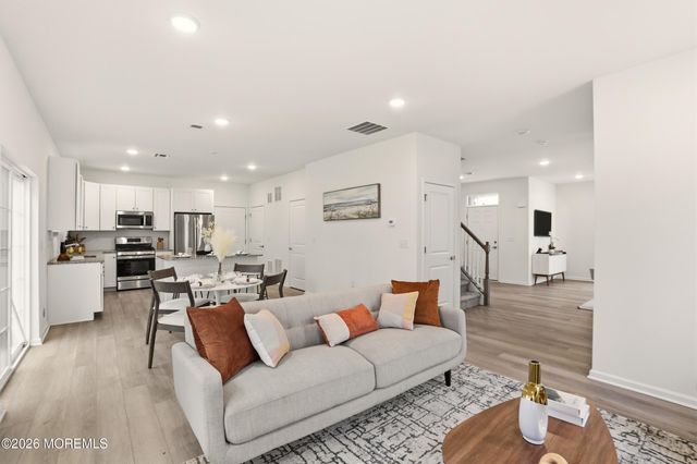 403 First Avenue, Toms River, NJ 08757