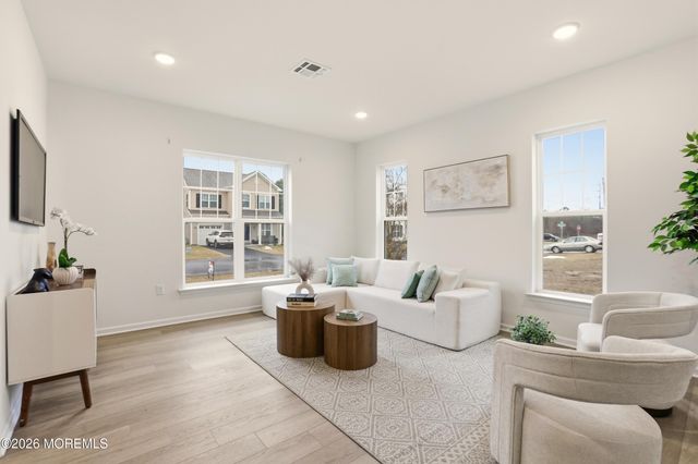 403 First Avenue, Toms River, NJ 08757