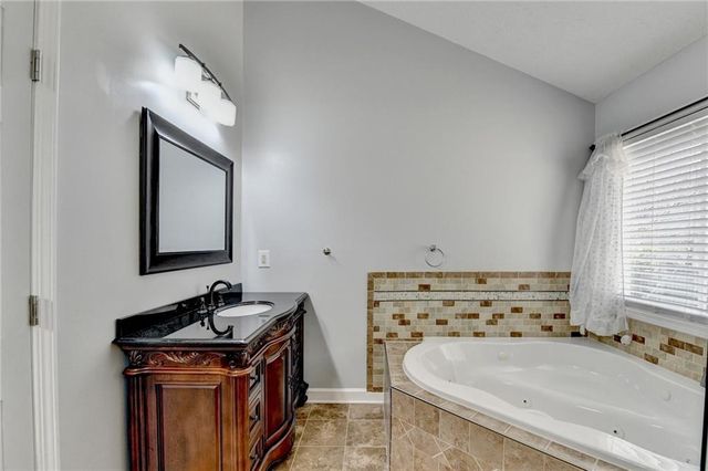 446 Canterbury Place Drive, Suwanee, GA 30024