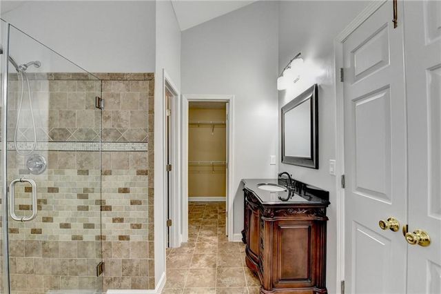 446 Canterbury Place Drive, Suwanee, GA 30024