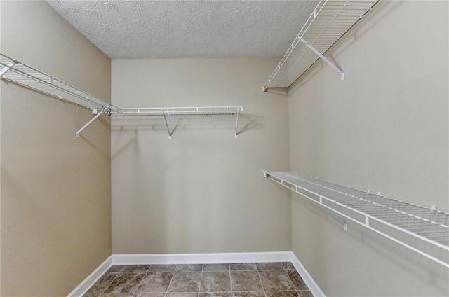 446 Canterbury Place Drive, Suwanee, GA 30024