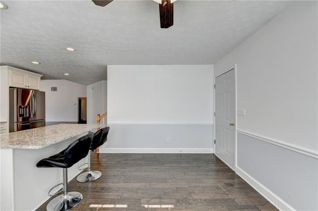 446 Canterbury Place Drive, Suwanee, GA 30024