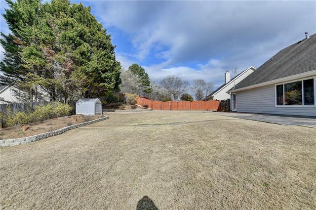 446 Canterbury Place Drive, Suwanee, GA 30024