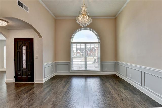 446 Canterbury Place Drive, Suwanee, GA 30024