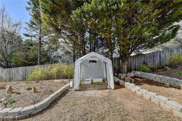 446 Canterbury Place Drive, Suwanee, GA 30024