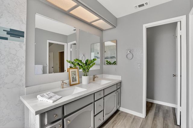 6417 Paseo Del Sol Way, Elk Grove, CA 95758