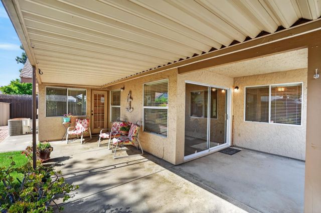 6417 Paseo Del Sol Way, Elk Grove, CA 95758