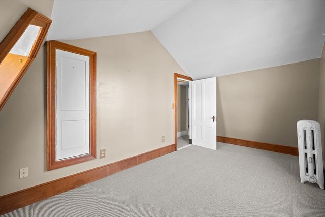 184 Pleasant St, Grafton, MA 01560