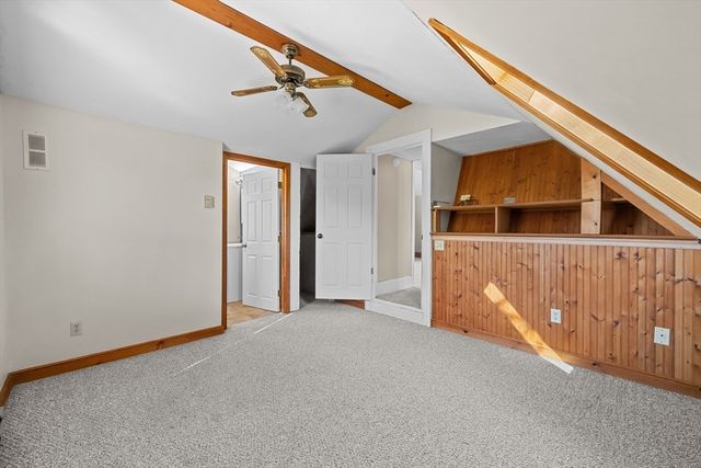 184 Pleasant St, Grafton, MA 01560