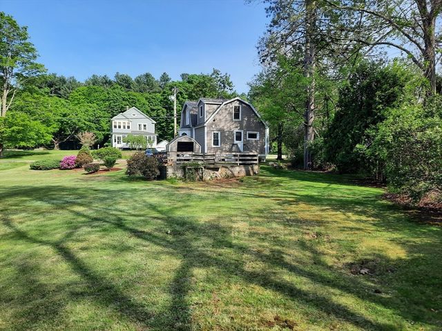 184 Pleasant St, Grafton, MA 01560