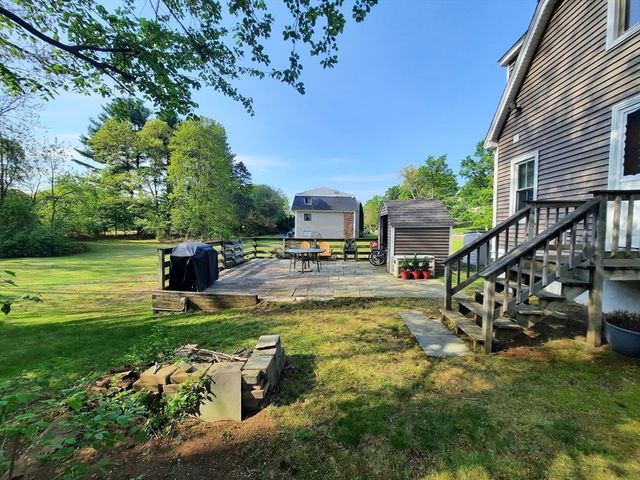 184 Pleasant St, Grafton, MA 01560