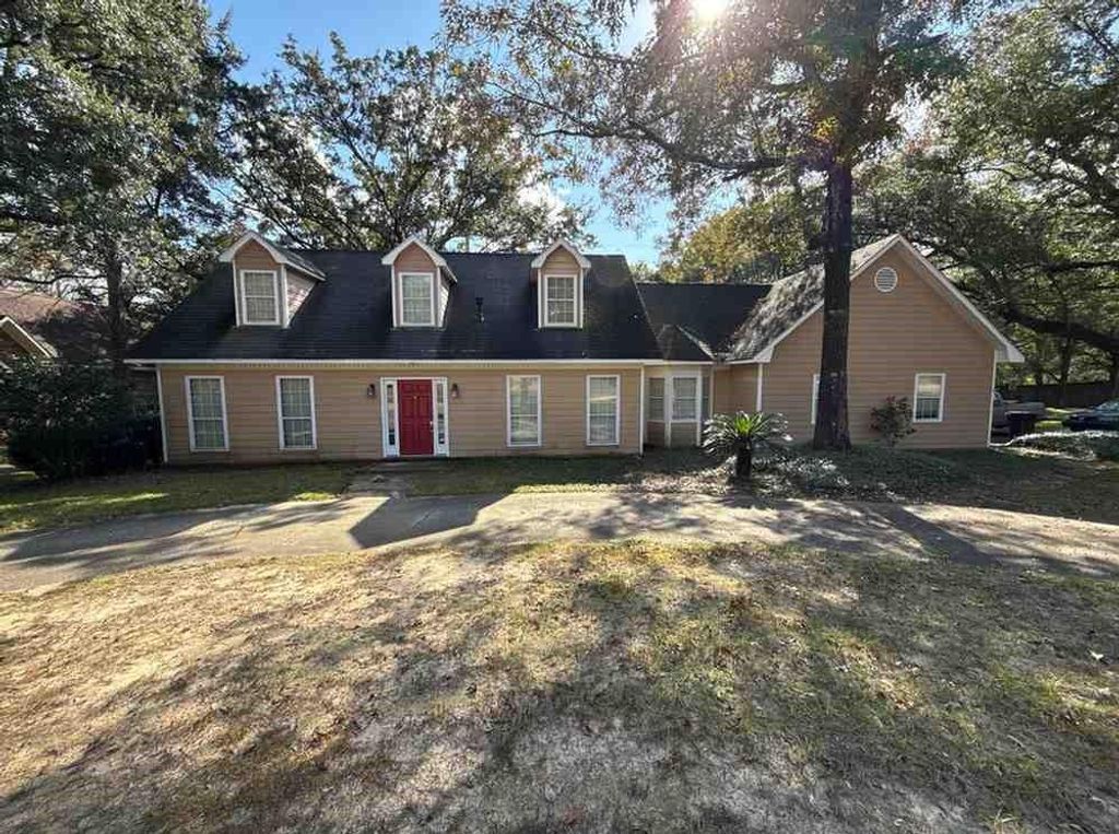 7271 Carson S Road, Mobile, AL 36695