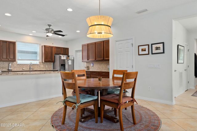 4704 NW 35th Lane Road, Ocala, FL 34482