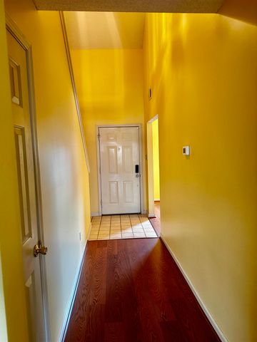 8412 BRIDGE CREEK DR, Memphis, TN 38016