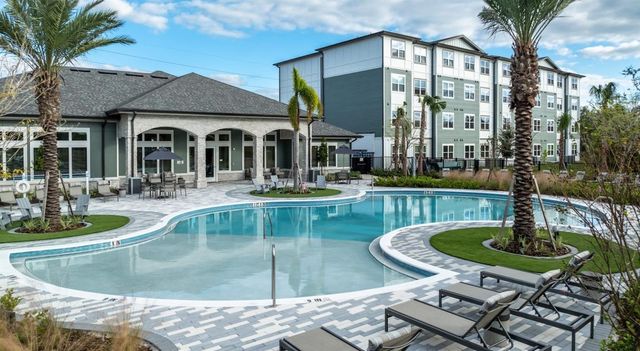 10881 CALADESI AVENUE AS2, Tampa, FL 33610