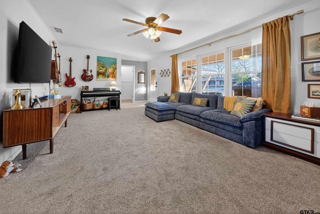 3212 Timberlane, Tyler, TX 75701