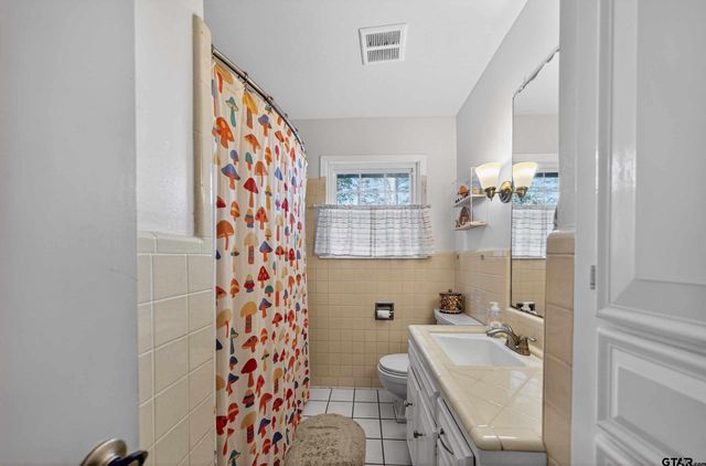 3212 Timberlane, Tyler, TX 75701