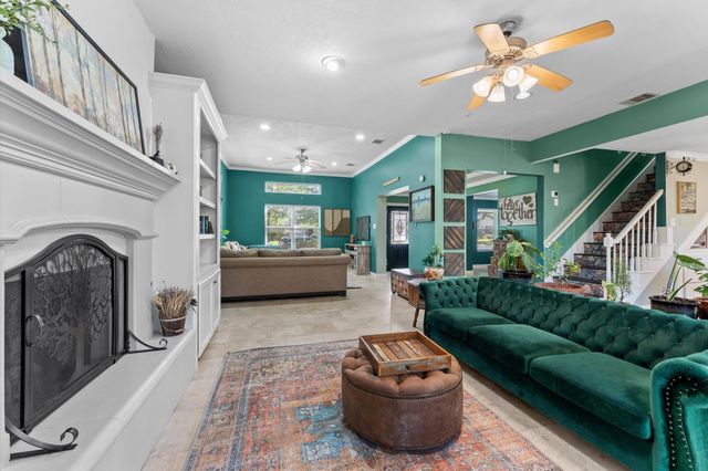 6027 Coral Ridge Road, Houston, TX 77069