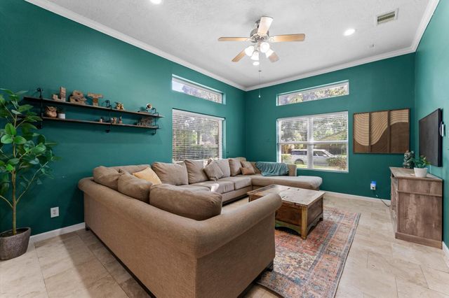 6027 Coral Ridge Road, Houston, TX 77069