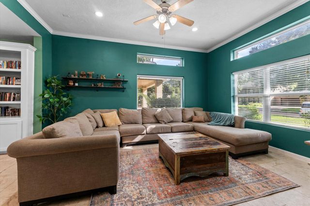 6027 Coral Ridge Road, Houston, TX 77069