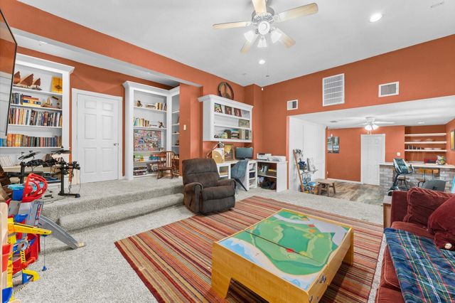 6027 Coral Ridge Road, Houston, TX 77069