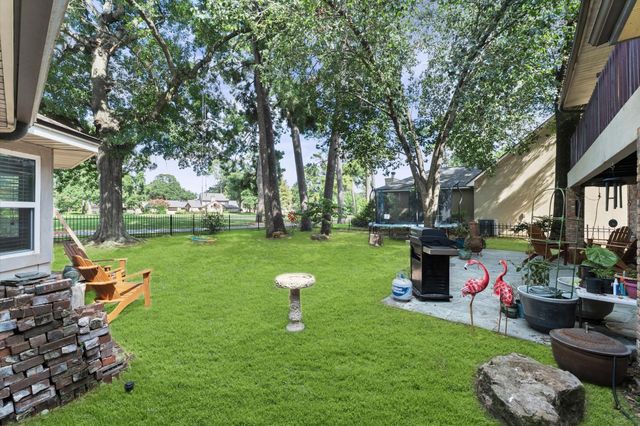6027 Coral Ridge Road, Houston, TX 77069