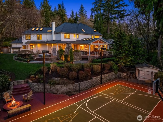 6257 164th Avenue SE, Bellevue, WA 98006