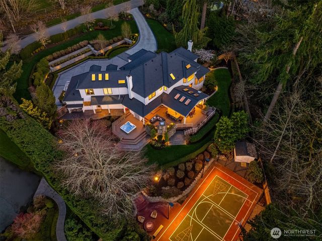 6257 164th Avenue SE, Bellevue, WA 98006