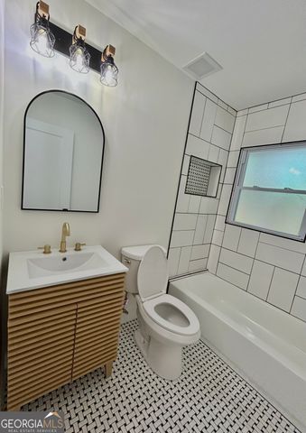 1742 Constitution RD SE, Atlanta, GA 30016