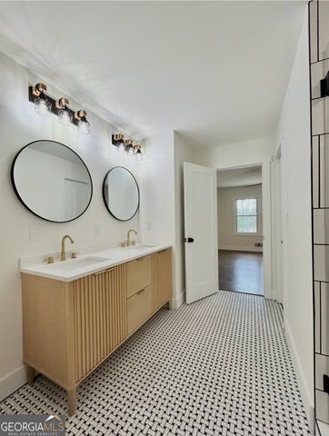 1742 Constitution RD SE, Atlanta, GA 30016