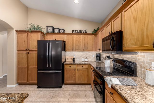 4875 E BELLERIVE Drive, Chandler, AZ 85249