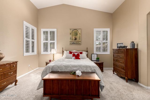 4875 E BELLERIVE Drive, Chandler, AZ 85249