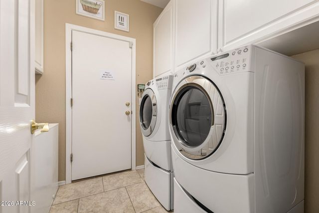 4875 E BELLERIVE Drive, Chandler, AZ 85249